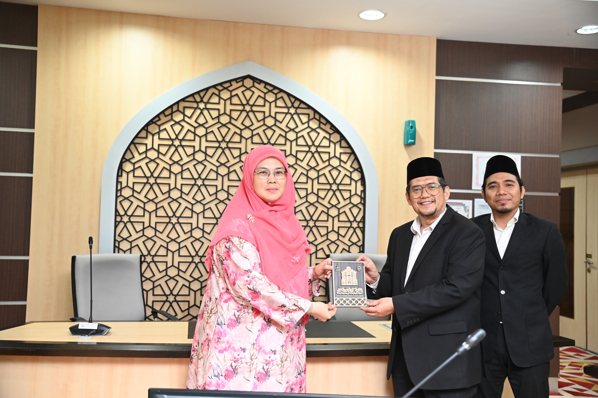 683121504 1544062541052539 6940236685755380075 n