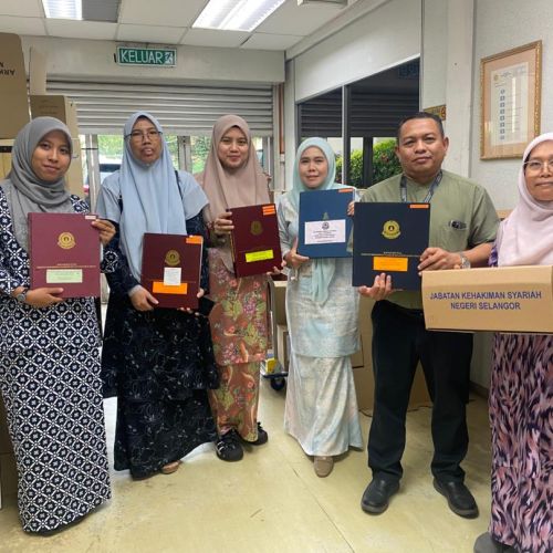 Inisiatif Pengurusan Rekod: Pemindahan 41 Buku Kausa ke Pusat Rekod Arkib Negara Malaysia